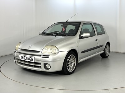 Lot 125 - 2000 Renault Clio 172