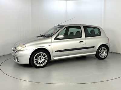 Lot 125 - 2000 Renault Clio 172