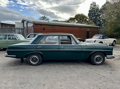 Lot 55 - 1970 Mercedes-Benz 280SE