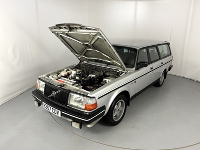 Lot 157 - 1990 Volvo 240 GLT