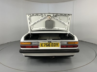 Lot 10 - 1987 BMW 525 E Lux