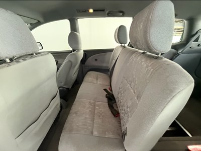 Lot 53 - 2001 Toyota Previa