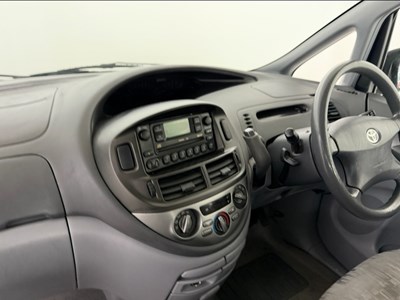 Lot 53 - 2001 Toyota Previa