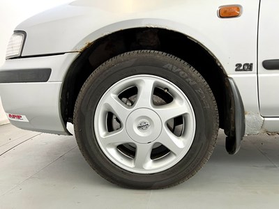 Lot 37 - 1997 Nissan Primera SRI