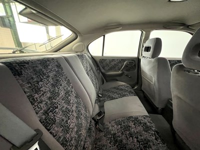 Lot 37 - 1997 Nissan Primera SRI