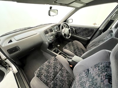 Lot 37 - 1997 Nissan Primera SRI