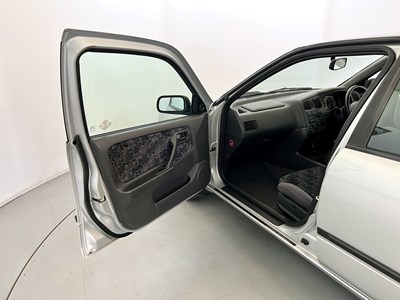 Lot 37 - 1997 Nissan Primera SRI