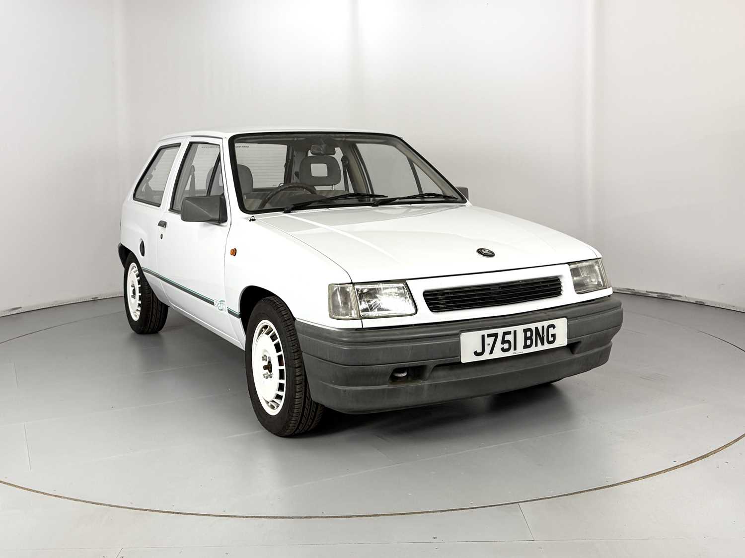Lot 52 - 1991 Vauxhall Nova
