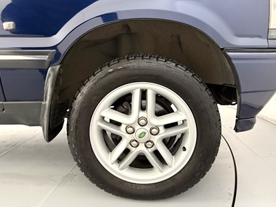 Lot 61 - 2001 Land Rover Range Rover 4.6