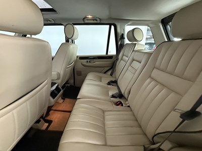 Lot 61 - 2001 Land Rover Range Rover 4.6