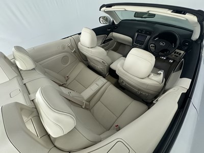 Lot 44 - 2010 Lexus IS250C