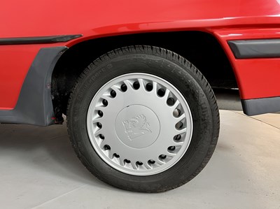 Lot 40 - Vauxhall Astra GTE