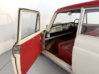 Lot 4 - 1960 Austin A55 Cambridge