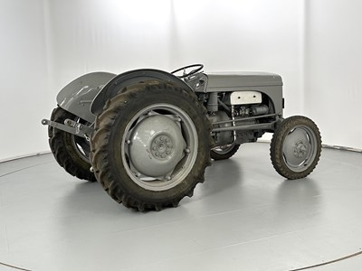 Lot 21 - 1951 Ferguson TE20