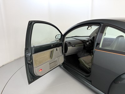 Lot 25 - 2003 Volkswagen Beetle