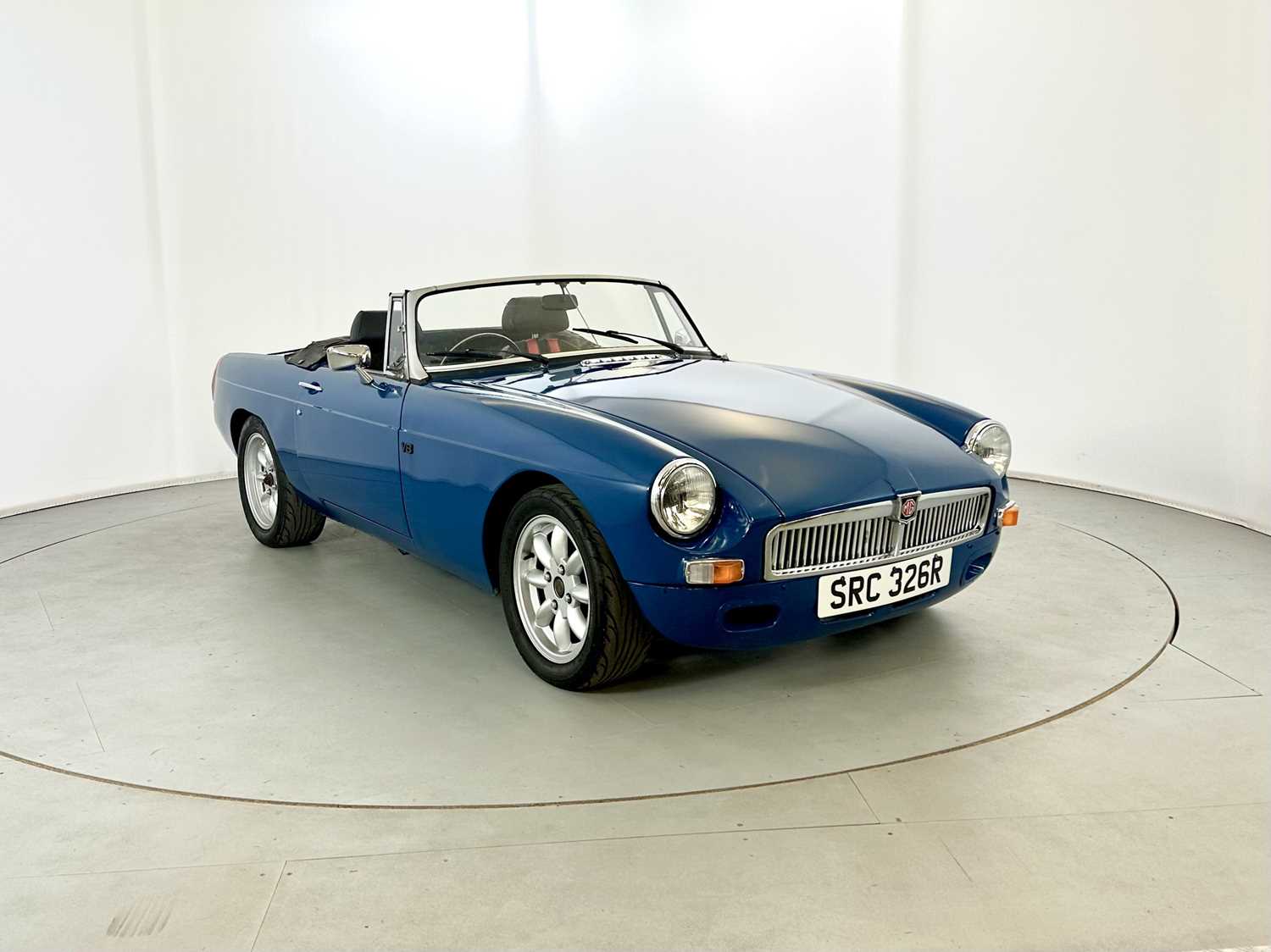 Lot 38 - 1977 MG Roadster V8