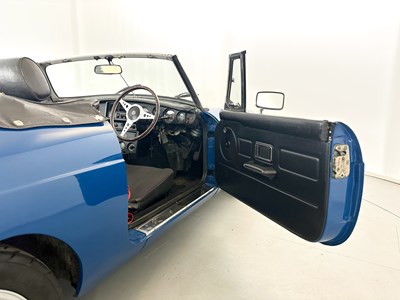 Lot 38 - 1977 MG Roadster V8