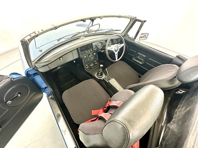 Lot 38 - 1977 MG Roadster V8