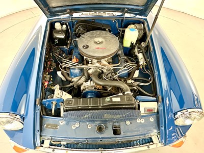 Lot 38 - 1977 MG Roadster V8