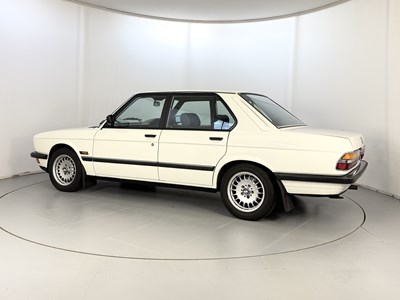 Lot 28 - 1987 BMW 525 E Lux