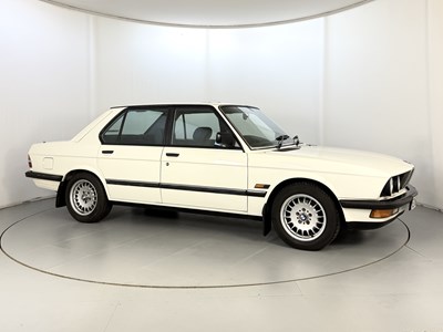 Lot 28 - 1987 BMW 525 E Lux