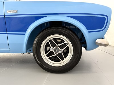 Lot 77 - 1975 Ford Escort RS2000