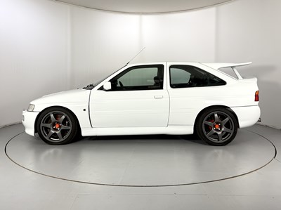 Lot 51 - 1993 Ford Escort RS Cosworth