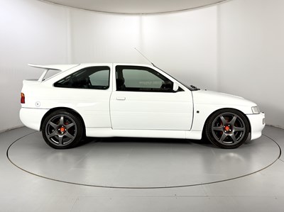 Lot 51 - 1993 Ford Escort RS Cosworth