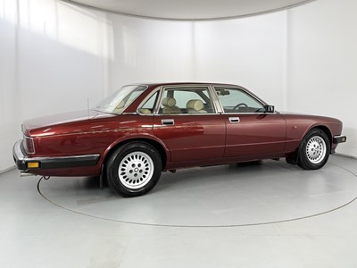 Lot 48 - 1990 Jaguar Sovereign