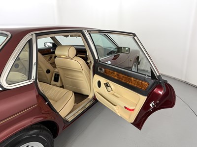 Lot 48 - 1990 Jaguar Sovereign