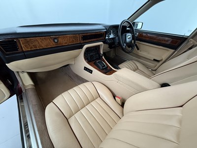 Lot 48 - 1990 Jaguar Sovereign