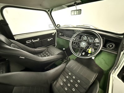 Lot 16 - 1971 Mini Clubman