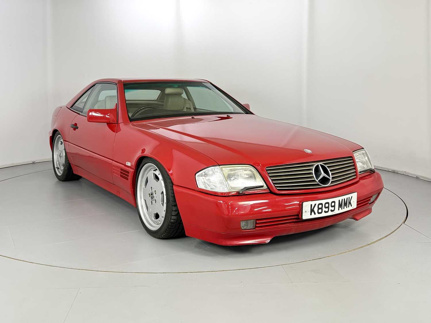 Lot 87 - 1993 Mercedes-Benz 500SL