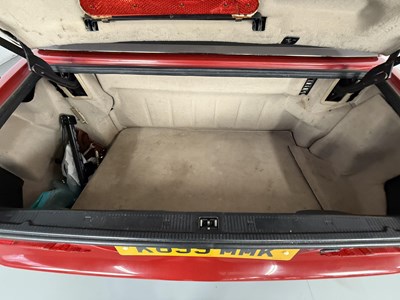 Lot 87 - 1993 Mercedes-Benz 500SL