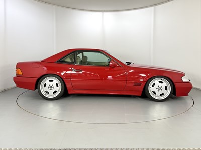 Lot 87 - 1993 Mercedes-Benz 500SL