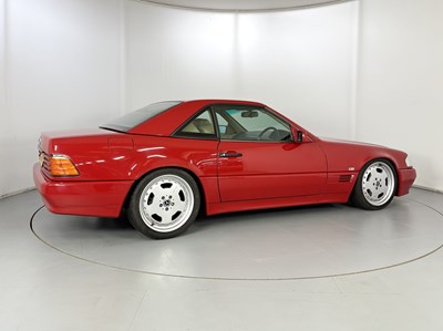 Lot 87 - 1993 Mercedes-Benz 500SL