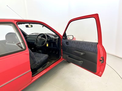 Lot 103 - 1994 Ford Fiesta Sapphire