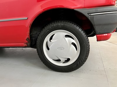 Lot 103 - 1994 Ford Fiesta Sapphire