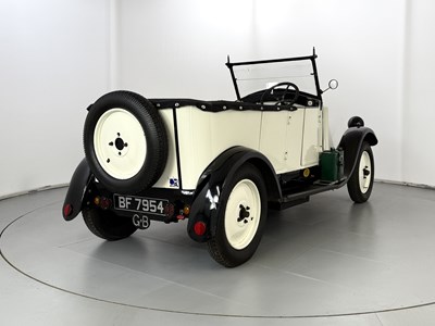 Lot 7 - 1927 Renault NN