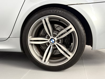 Lot 79 - 2005 BMW M5