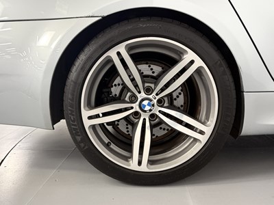 Lot 79 - 2005 BMW M5