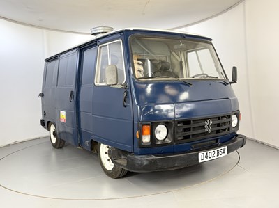 Lot 142 - 1986 Peugeot J9 Catering Van
