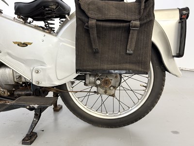 Lot 8 - 1950 Velocette LE