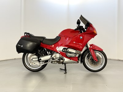 Lot 111 - 1998 BMW R1100 RS
