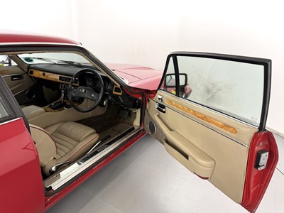 Lot 102 - 1989 Jaguar XJS