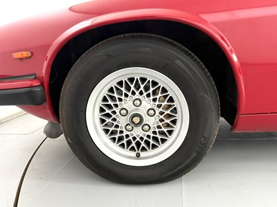 Lot 102 - 1989 Jaguar XJS
