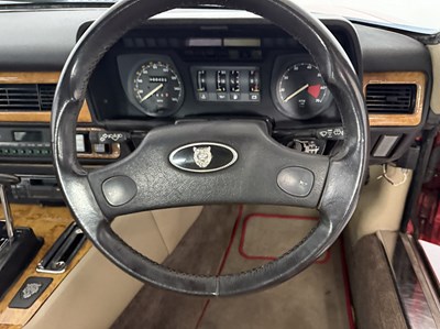 Lot 102 - 1989 Jaguar XJS