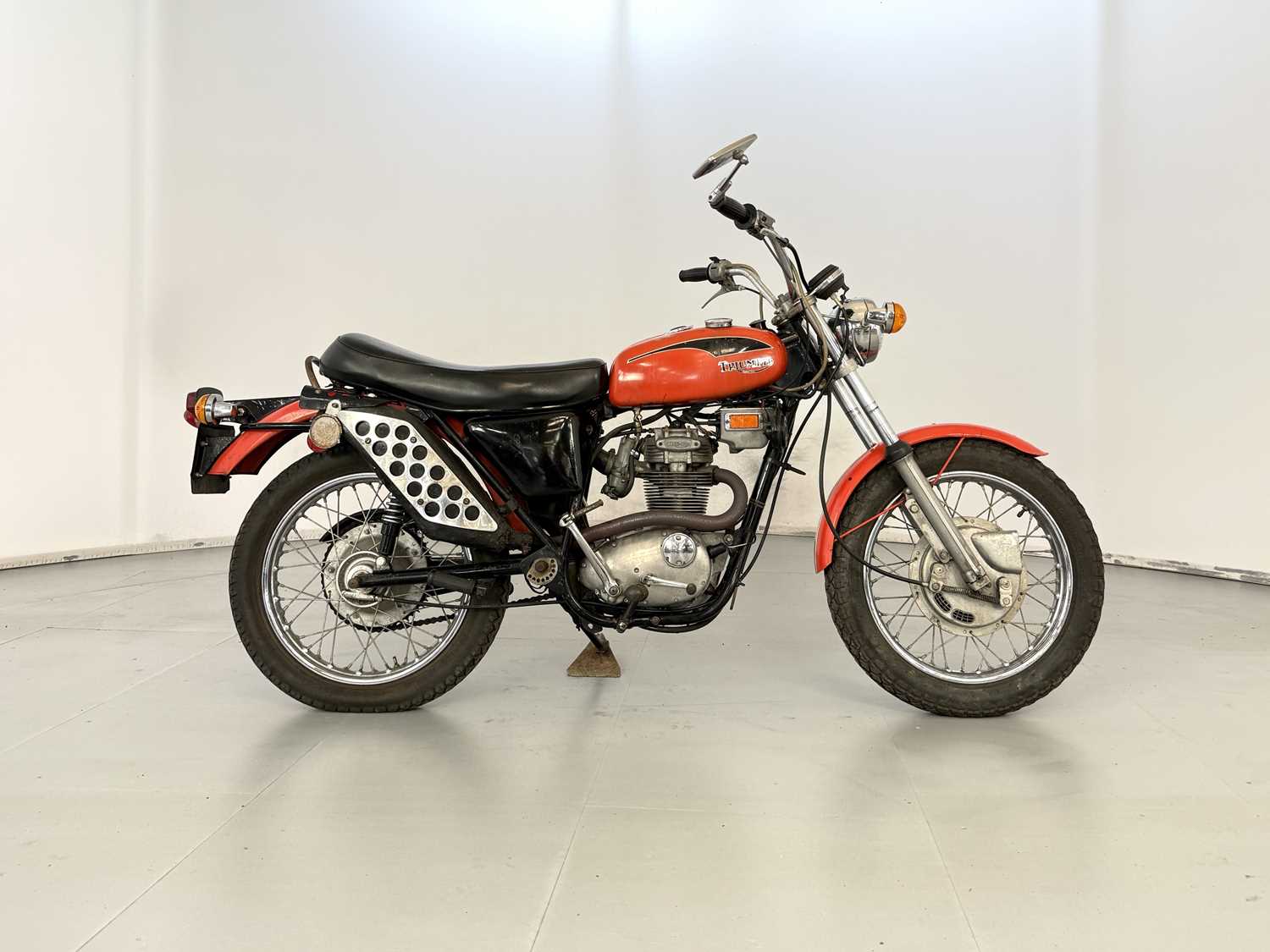 Lot 73 - 1971 Triumph T25 SS Trailblazer