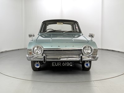 Lot 13 - 1968 Ford Corsair 2000E