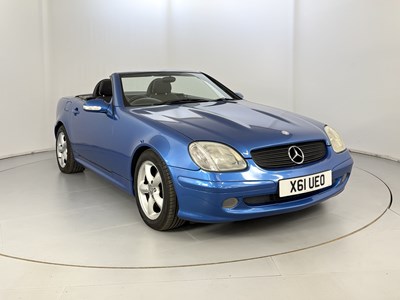 Lot 33 - 2001 Mercedes-Benz SLK 200